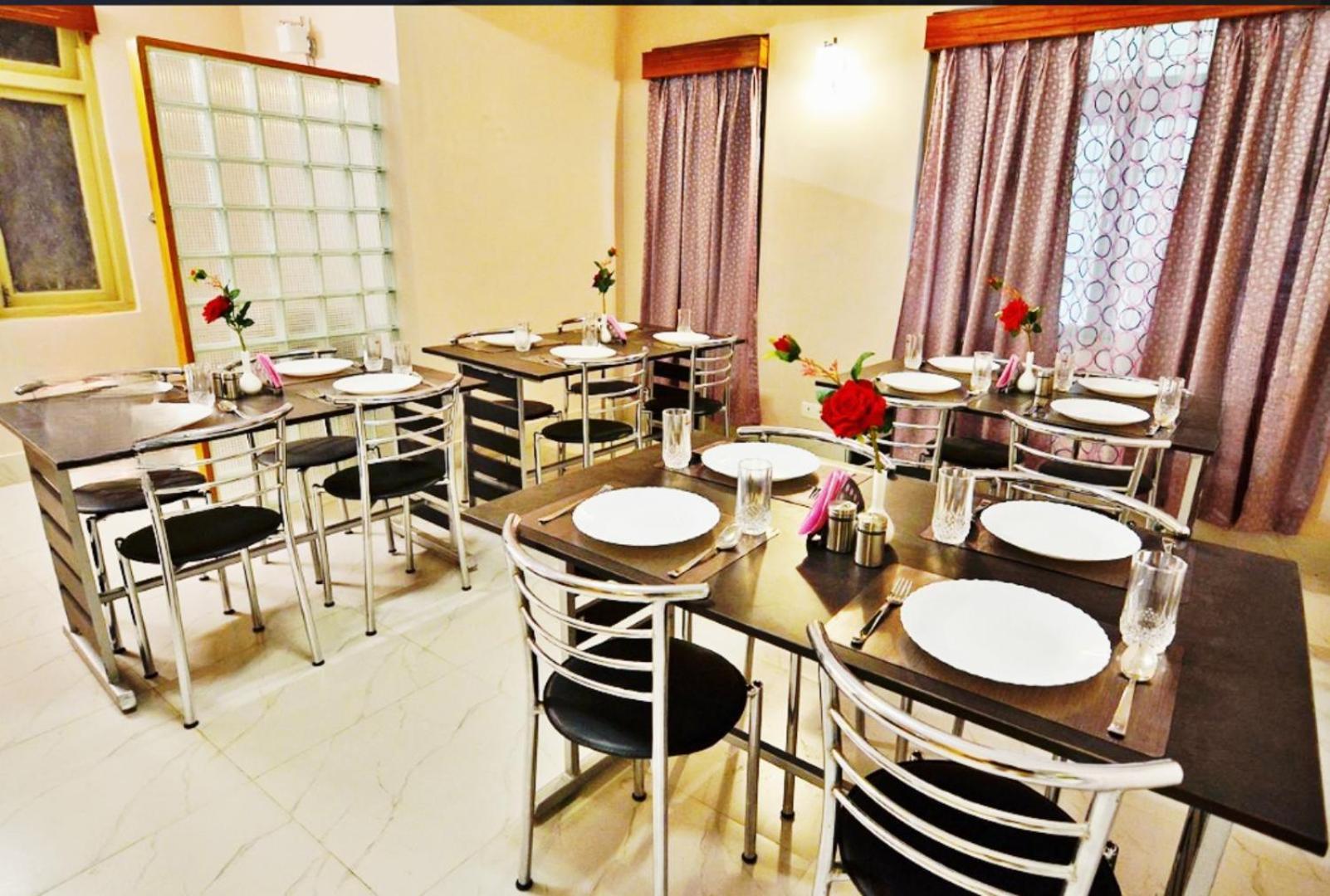 Hotel Powring กังต็อก ภายนอก รูปภาพ
