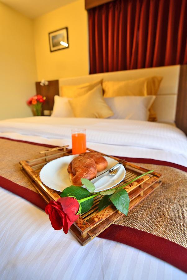 Hotel Powring กังต็อก ภายนอก รูปภาพ